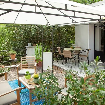 Maison Blanche Ним